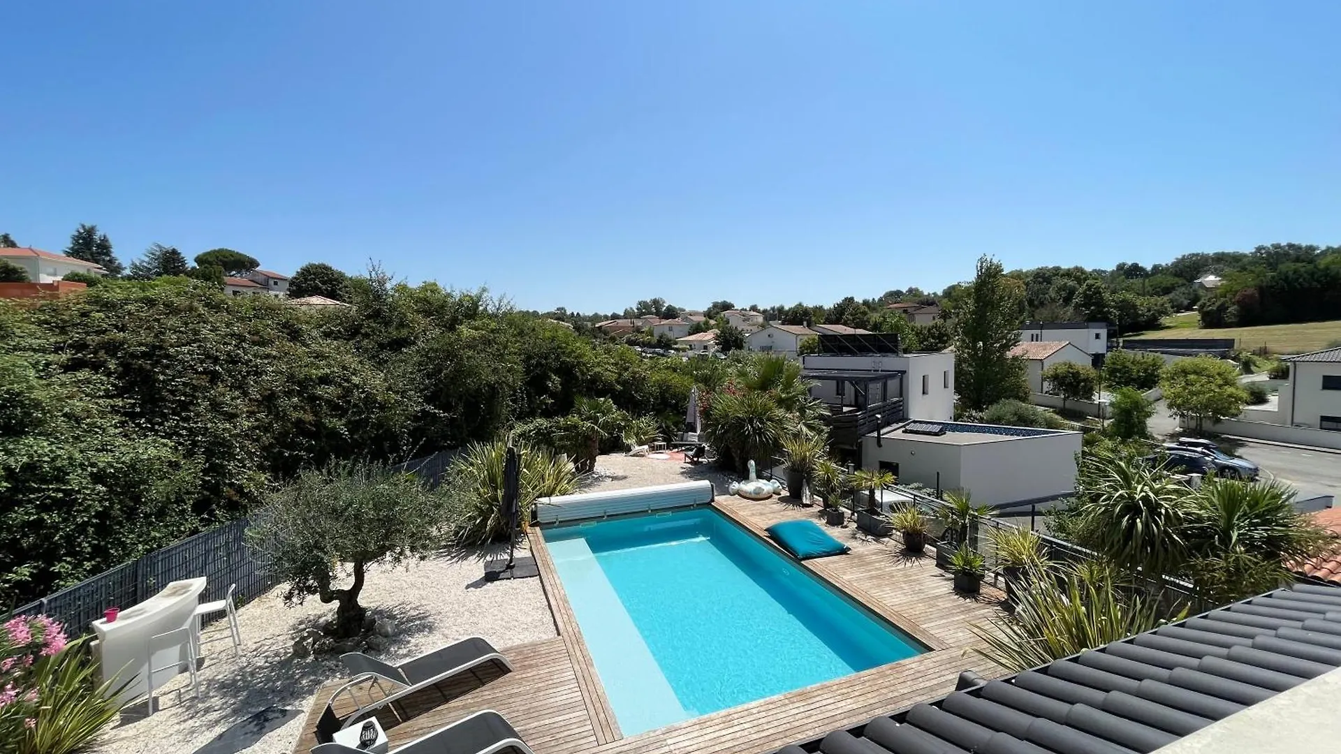 Villa Les Palmiers Flourens Francja